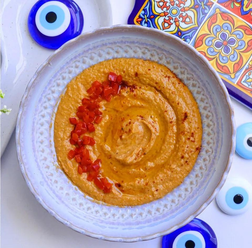 Red Hummus