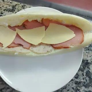 Panini Charcuterie Fromage
