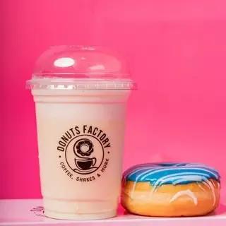 1 Donut + 1 Milkshake