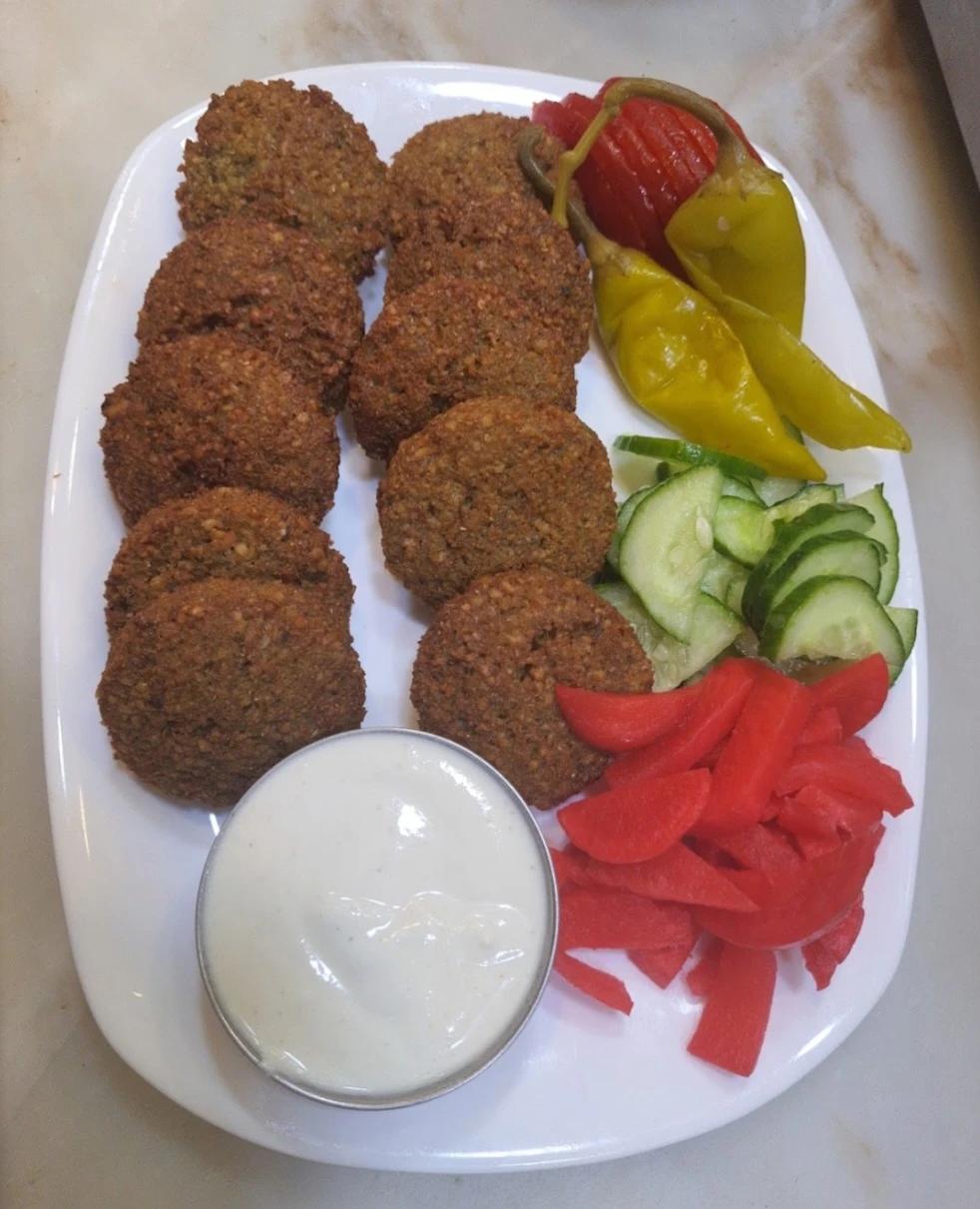 فلافل كبير (Falafel grand)