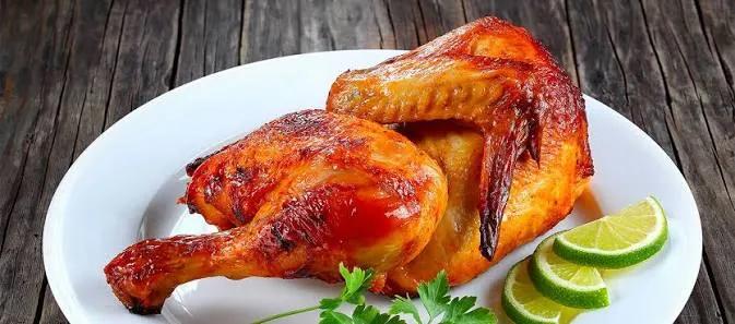 Demi Poulet