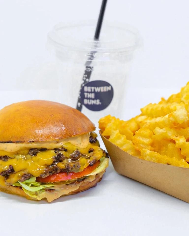 Triple Cheeseburger - Menu