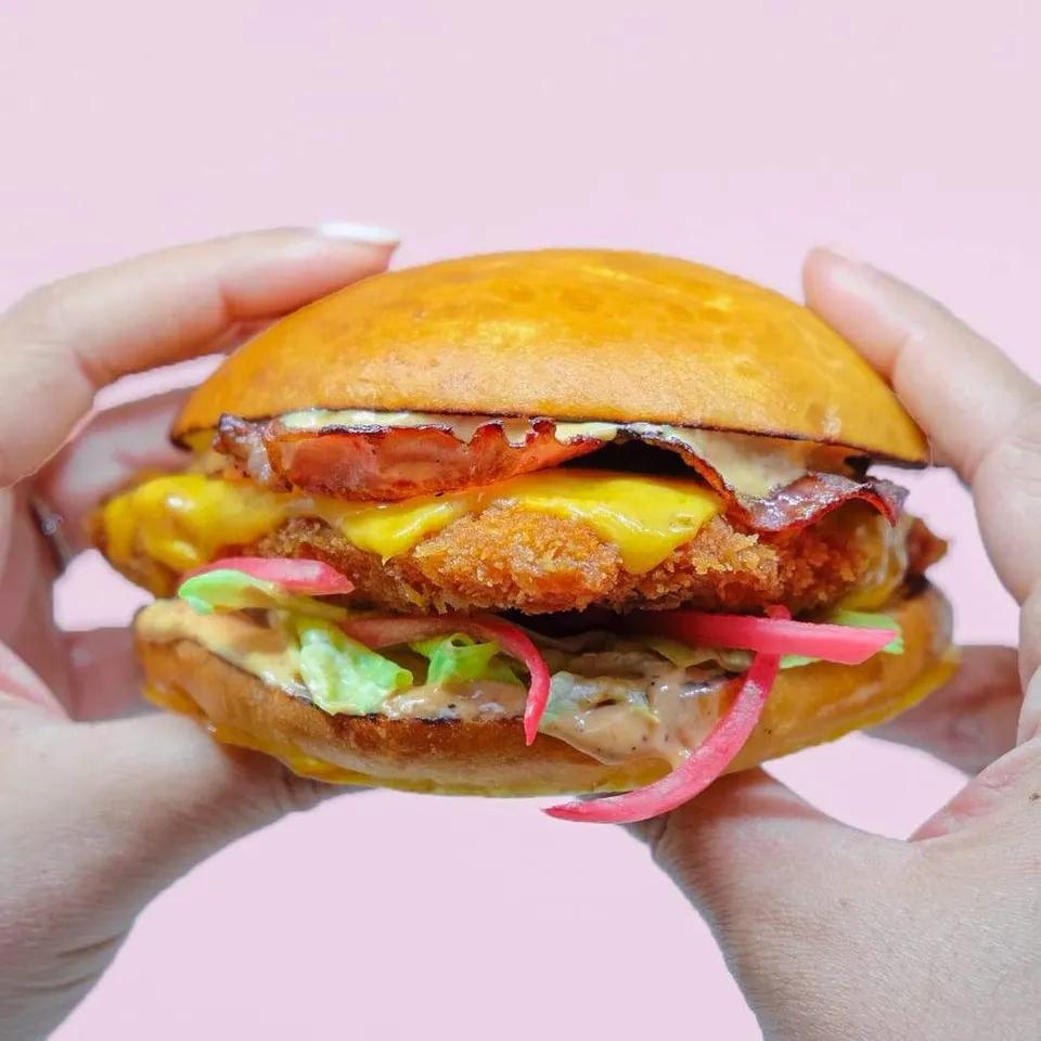 Crispy Chicken Burger - Seul