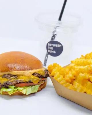 Menu Double Cheeseburger