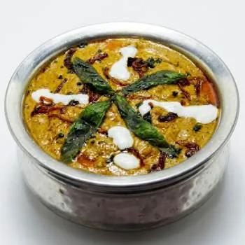 Murg Pudhina