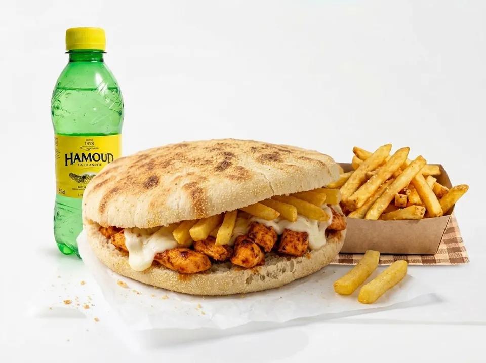 Sandwich Metloue Poulet Mariné + Barquette de Frites + Boisson