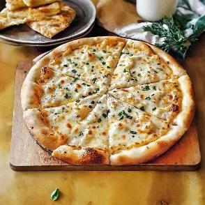 Pizza Bianco