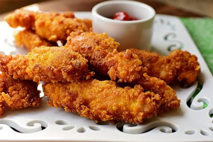 Demi Poulet Pané